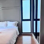 Al Define Condo